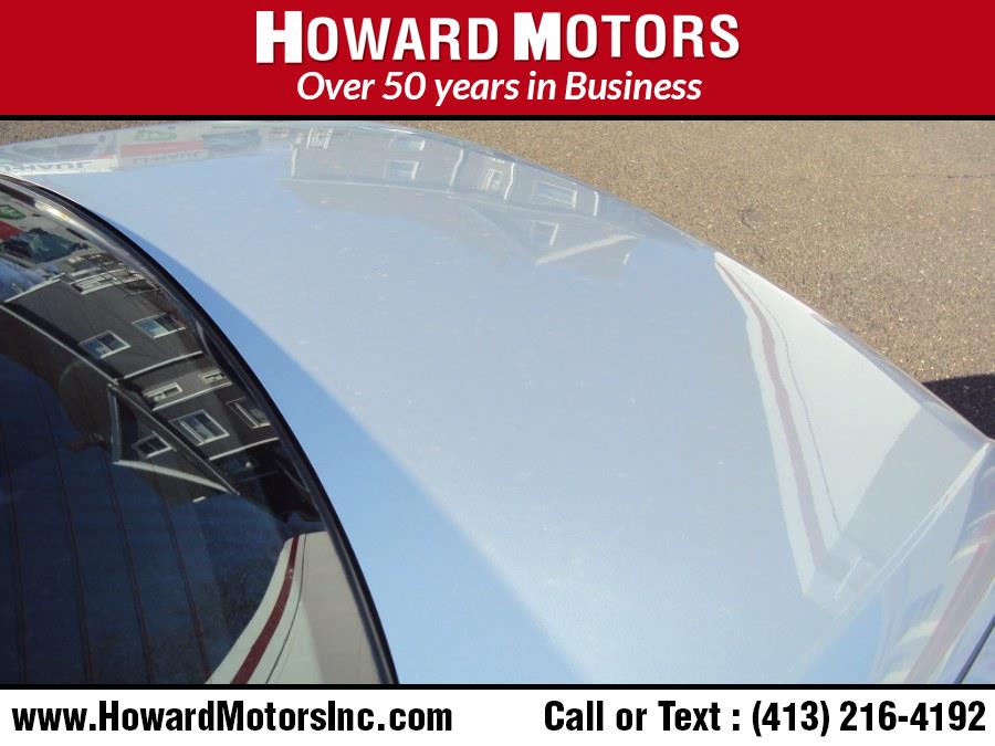 2005 Hyundai XG350 4dr Sdn L, available for sale in Springfield, Massachusetts | Howard Motors. Springfield, Massachusetts 2005 Hyundai XG350 4dr Sdn L, available for sale in Springfield, Massachusetts | Howard Motors. Springfield, Massachusetts