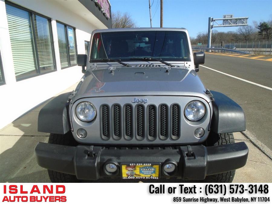 2015 Jeep Wrangler Unlimited Sport 4x4 4dr SUV, available for sale in West Babylon, New York | Island Auto Buyers. West Babylon, New York 2015 Jeep Wrangler Unlimited Sport 4x4 4dr SUV, available for sale in West Babylon, New York | Island Auto Buyers. West Babylon, New York