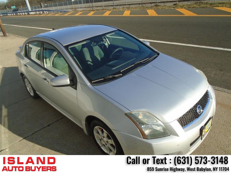 2010 Nissan Sentra 2.0 SR 4dr Sedan, available for sale in West Babylon, New York | Island Auto Buyers. West Babylon, New York 2010 Nissan Sentra 2.0 SR 4dr Sedan, available for sale in West Babylon, New York | Island Auto Buyers. West Babylon, New York
