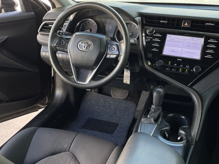2020 Toyota Camry LE Auto (Natl), available for sale in Corona, California | Green Light Auto. Corona, California 2020 Toyota Camry LE Auto (Natl), available for sale in Corona, California | Green Light Auto. Corona, California