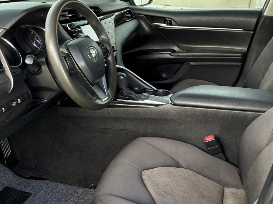 2020 Toyota Camry LE Auto (Natl), available for sale in Corona, California | Green Light Auto. Corona, California 2020 Toyota Camry LE Auto (Natl), available for sale in Corona, California | Green Light Auto. Corona, California