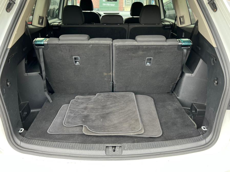 2019 Volkswagen Atlas 3.6L V6 S 4MOTION, available for sale in Jamaica, New York | Sunrise Autoland. Jamaica, New York 2019 Volkswagen Atlas 3.6L V6 S 4MOTION, available for sale in Jamaica, New York | Sunrise Autoland. Jamaica, New York