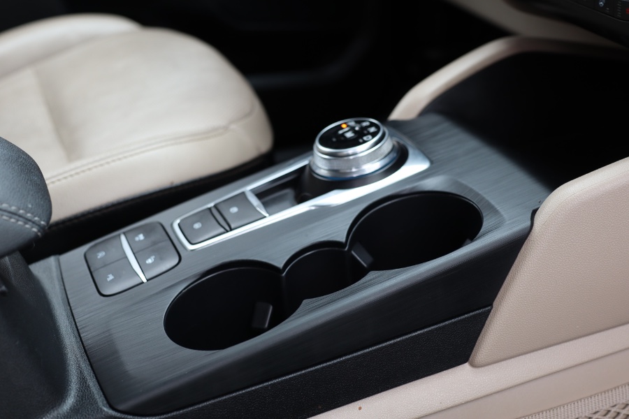 2020 Ford Escape Titanium AWD, available for sale in Jamaica, New York | Hillside Auto Mall Inc.. Jamaica, New York 2020 Ford Escape Titanium AWD, available for sale in Jamaica, New York | Hillside Auto Mall Inc.. Jamaica, New York