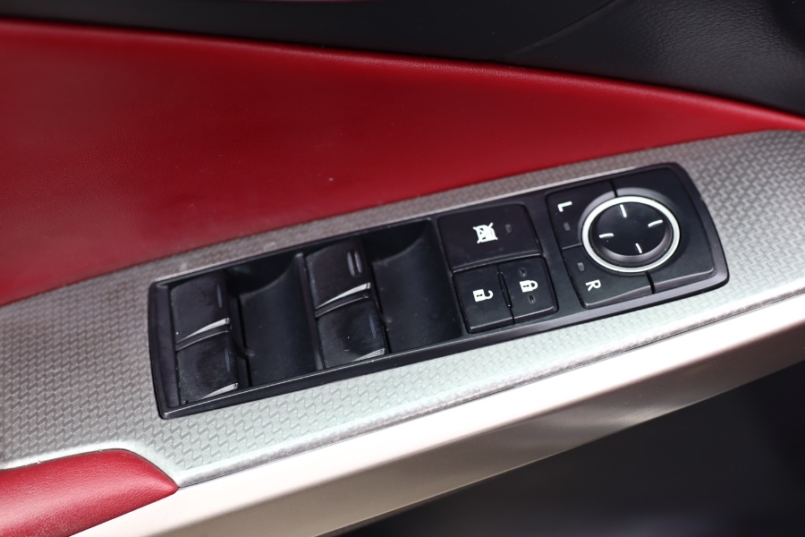 2016 Lexus IS 350 4dr Sdn AWD, available for sale in Jamaica, New York | Hillside Auto Mall Inc.. Jamaica, New York 2016 Lexus IS 350 4dr Sdn AWD, available for sale in Jamaica, New York | Hillside Auto Mall Inc.. Jamaica, New York