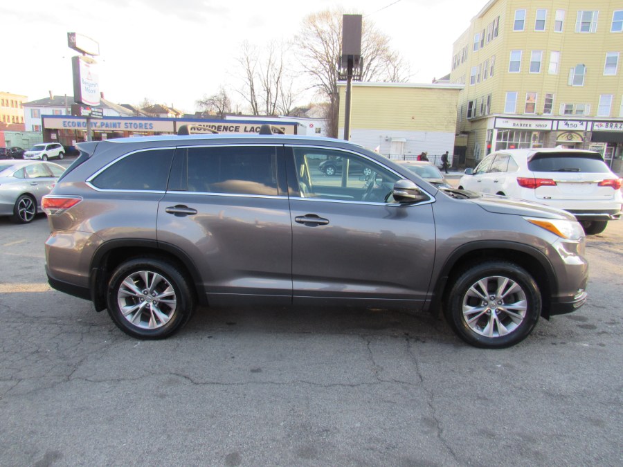 2015 Toyota Highlander XLE, available for sale in Worcester, Massachusetts | Hilario's Auto Sales Inc.. Worcester, Massachusetts 2015 Toyota Highlander XLE, available for sale in Worcester, Massachusetts | Hilario's Auto Sales Inc.. Worcester, Massachusetts