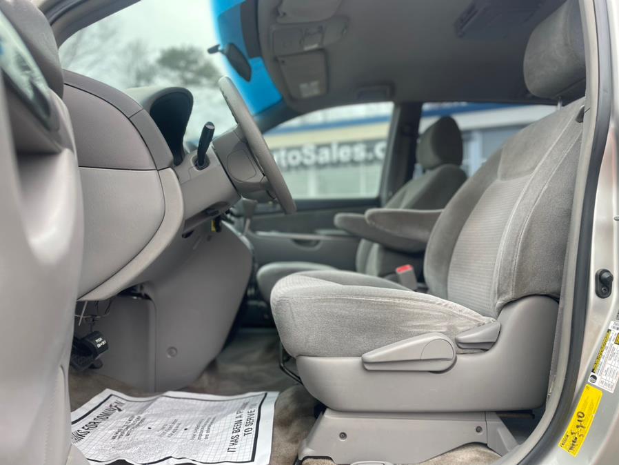 2009 Toyota Sienna CE FWD, available for sale in Rosedale, New York | Sunrise Auto Sales. Rosedale, New York 2009 Toyota Sienna CE FWD, available for sale in Rosedale, New York | Sunrise Auto Sales. Rosedale, New York