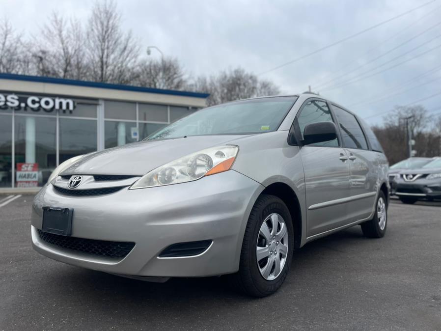 2009 Toyota Sienna CE FWD, available for sale in Rosedale, New York | Sunrise Auto Sales. Rosedale, New York 2009 Toyota Sienna CE FWD, available for sale in Rosedale, New York | Sunrise Auto Sales. Rosedale, New York