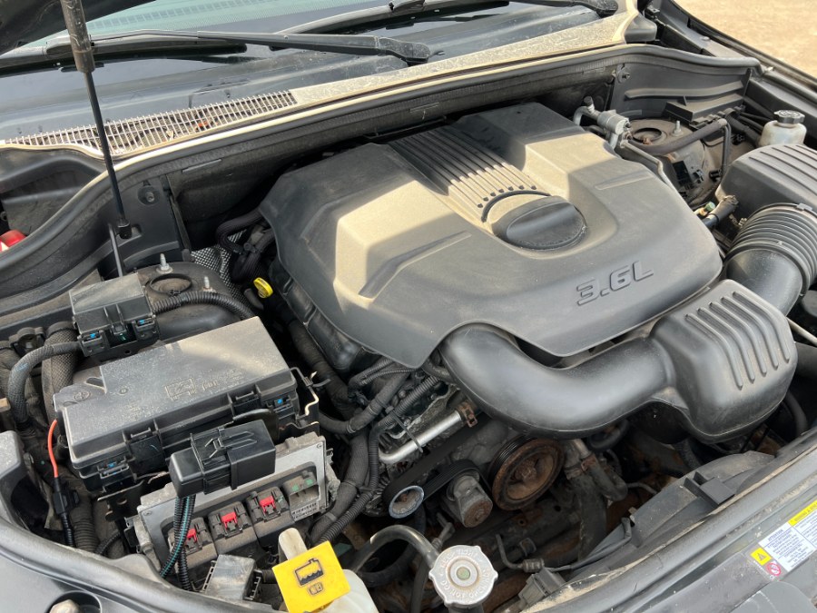 2011 Jeep Grand Cherokee 4WD 4dr Laredo, available for sale in Ortonville, Michigan | Marsh Auto Sales LLC. Ortonville, Michigan 2011 Jeep Grand Cherokee 4WD 4dr Laredo, available for sale in Ortonville, Michigan | Marsh Auto Sales LLC. Ortonville, Michigan