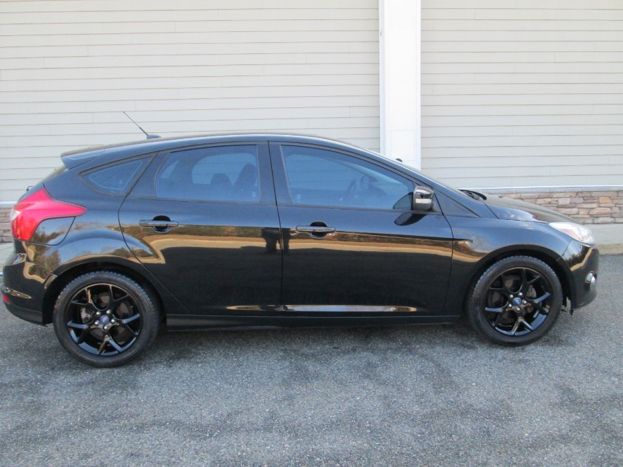 2013 Ford Focus 5dr HB SE, available for sale in Massapequa, New York | South Shore Auto Brokers & Sales. Massapequa, New York 2013 Ford Focus 5dr HB SE, available for sale in Massapequa, New York | South Shore Auto Brokers & Sales. Massapequa, New York