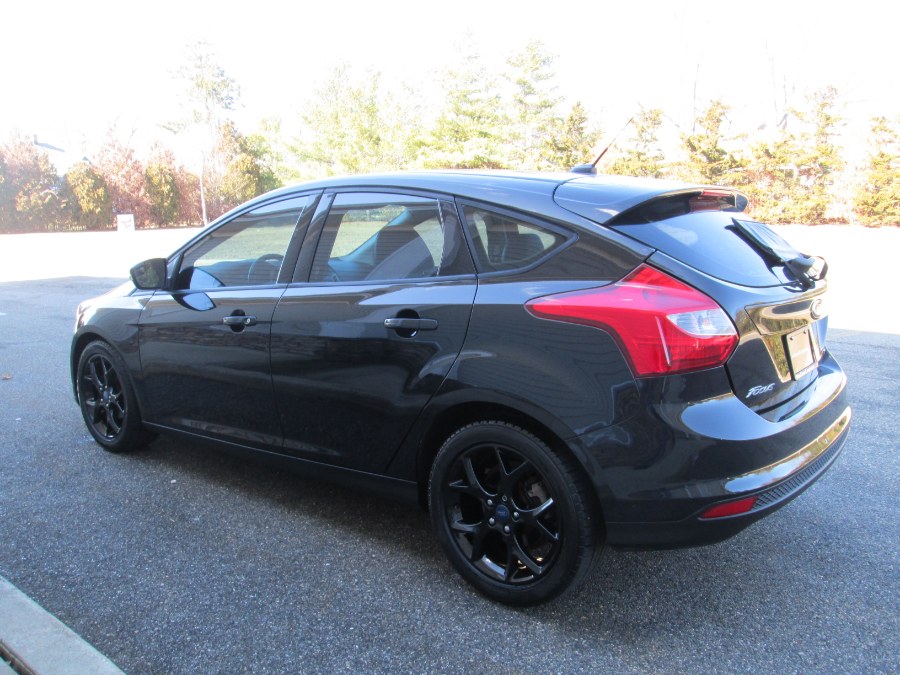 2013 Ford Focus 5dr HB SE, available for sale in Massapequa, New York | South Shore Auto Brokers & Sales. Massapequa, New York 2013 Ford Focus 5dr HB SE, available for sale in Massapequa, New York | South Shore Auto Brokers & Sales. Massapequa, New York