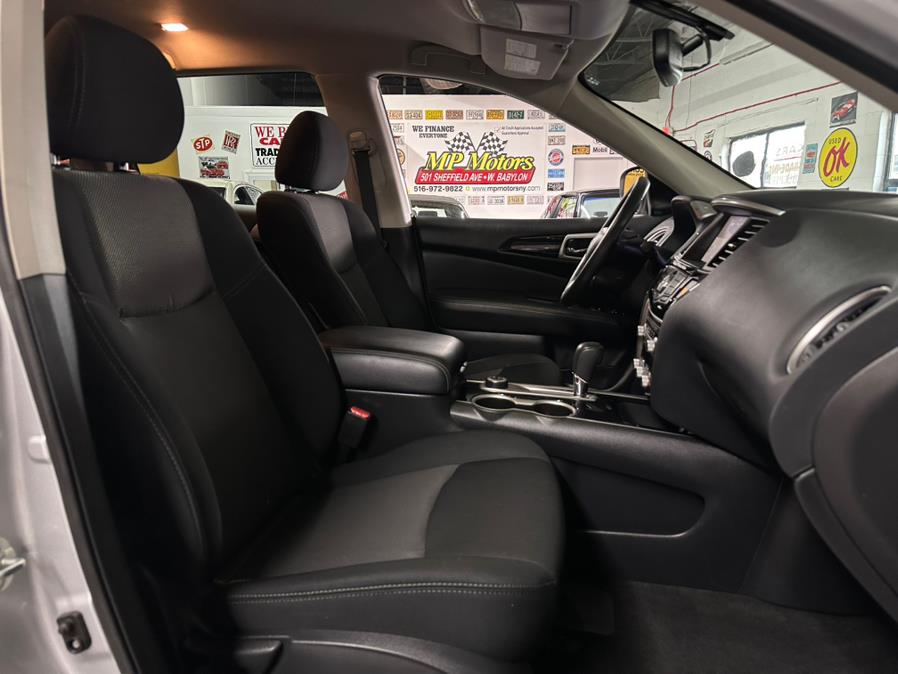 2020 Nissan Pathfinder 4x4 SV, available for sale in West Babylon , New York | MP Motors Inc. West Babylon , New York 2020 Nissan Pathfinder 4x4 SV, available for sale in West Babylon , New York | MP Motors Inc. West Babylon , New York