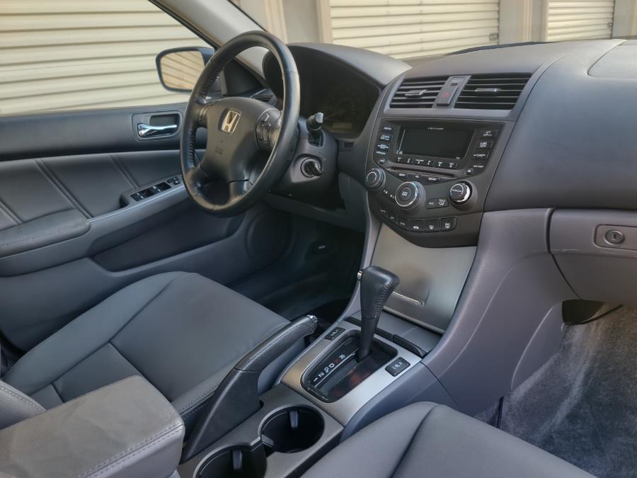 2004 Honda Accord Sdn EX Auto V6 w/Leather/XM, available for sale in Wantagh, New York | Alpine Motors Inc. Wantagh, New York 2004 Honda Accord Sdn EX Auto V6 w/Leather/XM, available for sale in Wantagh, New York | Alpine Motors Inc. Wantagh, New York