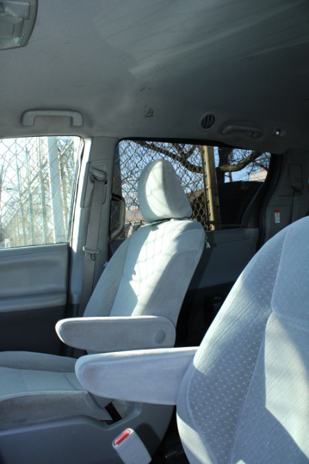 2018 Toyota Sienna 2.4L Auto, available for sale in BROOKLYN, New York | Deals on Wheels International Auto. BROOKLYN, New York 2018 Toyota Sienna 2.4L Auto, available for sale in BROOKLYN, New York | Deals on Wheels International Auto. BROOKLYN, New York