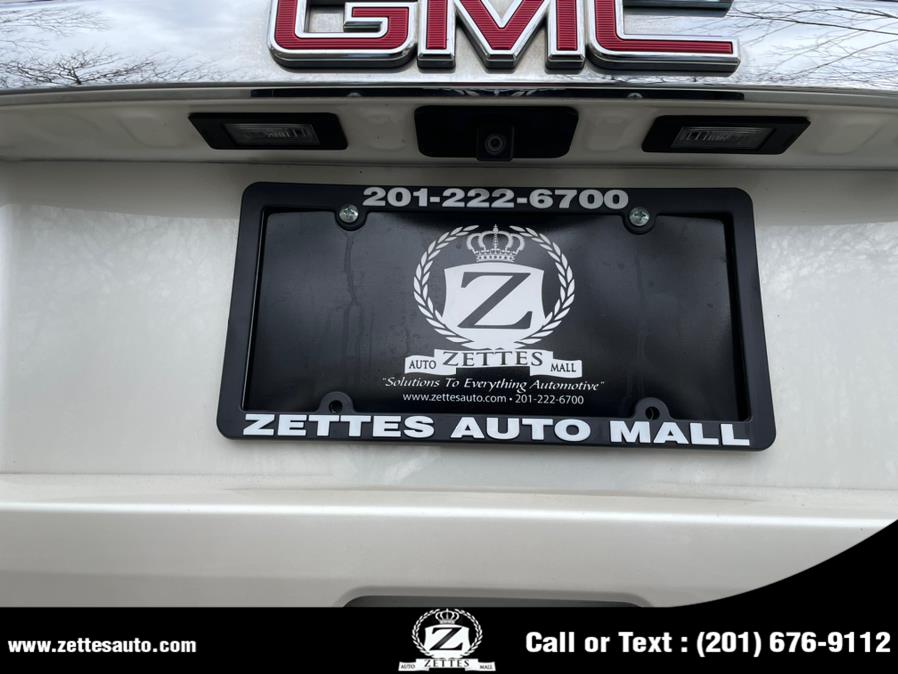 2015 GMC Yukon 4WD 4dr Denali, available for sale in Jersey City, New Jersey | Zettes Auto Mall. Jersey City, New Jersey 2015 GMC Yukon 4WD 4dr Denali, available for sale in Jersey City, New Jersey | Zettes Auto Mall. Jersey City, New Jersey