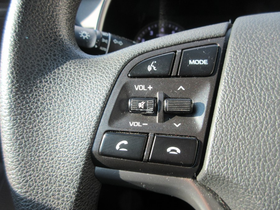 2019 Hyundai Tucson SE FWD, available for sale in Linden, New Jersey | Route 27 Auto Mall. Linden, New Jersey 2019 Hyundai Tucson SE FWD, available for sale in Linden, New Jersey | Route 27 Auto Mall. Linden, New Jersey