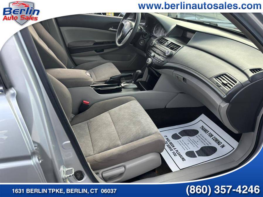 2009 Honda Accord Sdn 4dr I4 Auto LX, available for sale in Berlin, Connecticut | Berlin Auto Sales LLC. Berlin, Connecticut 2009 Honda Accord Sdn 4dr I4 Auto LX, available for sale in Berlin, Connecticut | Berlin Auto Sales LLC. Berlin, Connecticut