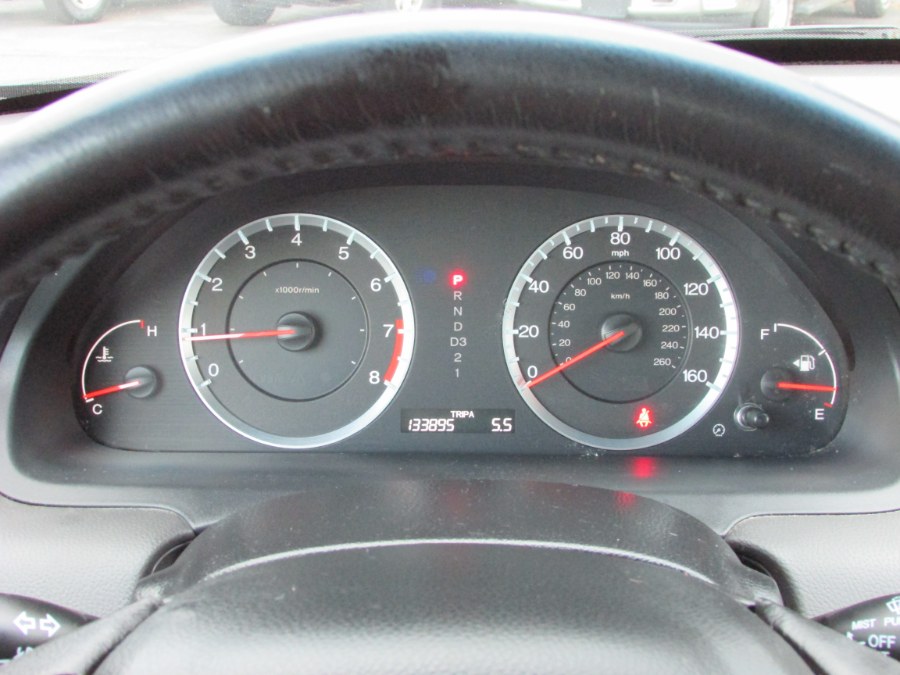 2009 Honda Accord Sdn 4dr V6 Auto EX-L, available for sale in East Windsor, Connecticut | United Auto Sales of E Windsor, Inc. East Windsor, Connecticut 2009 Honda Accord Sdn 4dr V6 Auto EX-L, available for sale in East Windsor, Connecticut | United Auto Sales of E Windsor, Inc. East Windsor, Connecticut