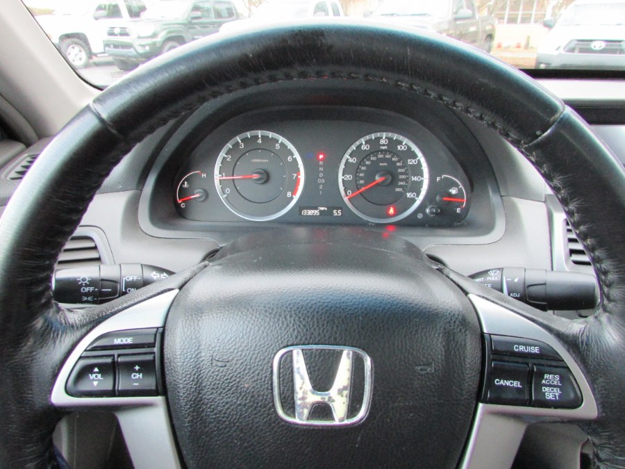 2009 Honda Accord Sdn 4dr V6 Auto EX-L, available for sale in East Windsor, Connecticut | United Auto Sales of E Windsor, Inc. East Windsor, Connecticut 2009 Honda Accord Sdn 4dr V6 Auto EX-L, available for sale in East Windsor, Connecticut | United Auto Sales of E Windsor, Inc. East Windsor, Connecticut