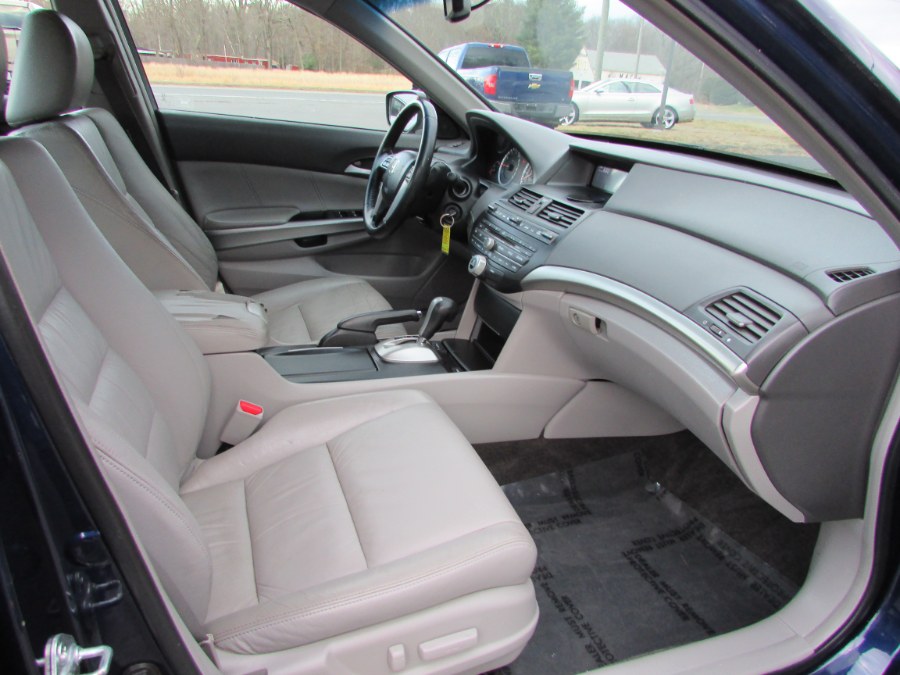 2009 Honda Accord Sdn 4dr V6 Auto EX-L, available for sale in East Windsor, Connecticut | United Auto Sales of E Windsor, Inc. East Windsor, Connecticut 2009 Honda Accord Sdn 4dr V6 Auto EX-L, available for sale in East Windsor, Connecticut | United Auto Sales of E Windsor, Inc. East Windsor, Connecticut
