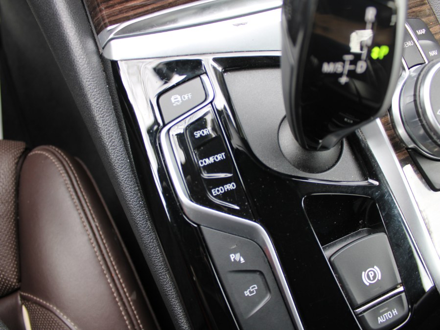 2020 BMW 5 Series 540i xDrive Sport Line Package, available for sale in Great Neck, New York | Auto Expo Ent Inc.. Great Neck, New York 2020 BMW 5 Series 540i xDrive Sport Line Package, available for sale in Great Neck, New York | Auto Expo Ent Inc.. Great Neck, New York