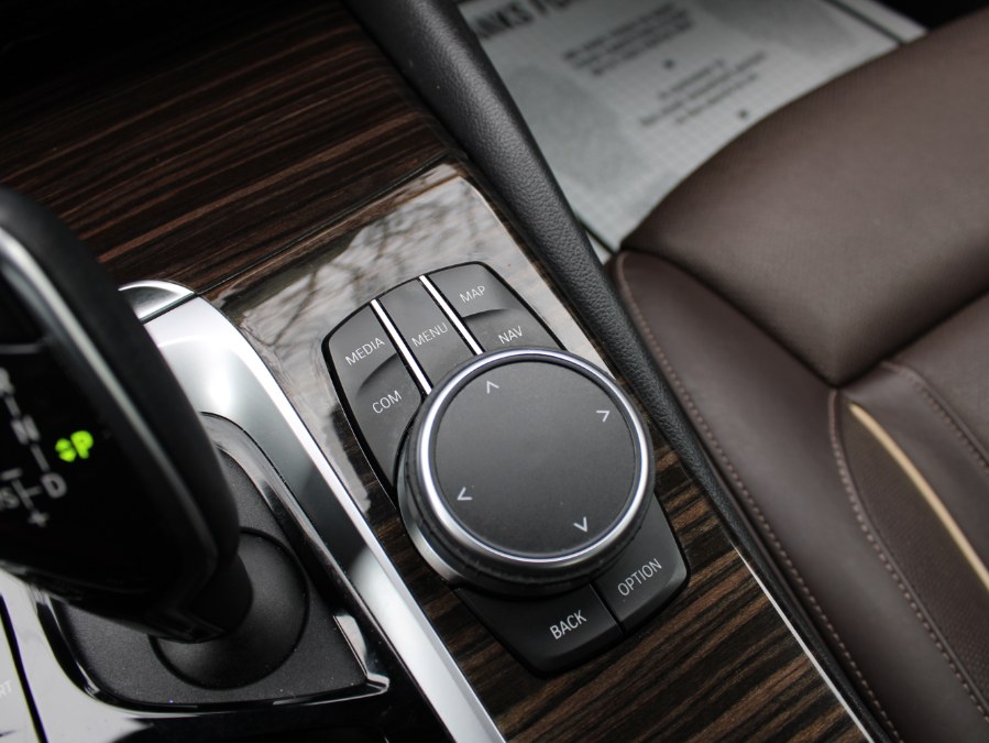 2020 BMW 5 Series 540i xDrive Sport Line Package, available for sale in Great Neck, New York | Auto Expo Ent Inc.. Great Neck, New York 2020 BMW 5 Series 540i xDrive Sport Line Package, available for sale in Great Neck, New York | Auto Expo Ent Inc.. Great Neck, New York
