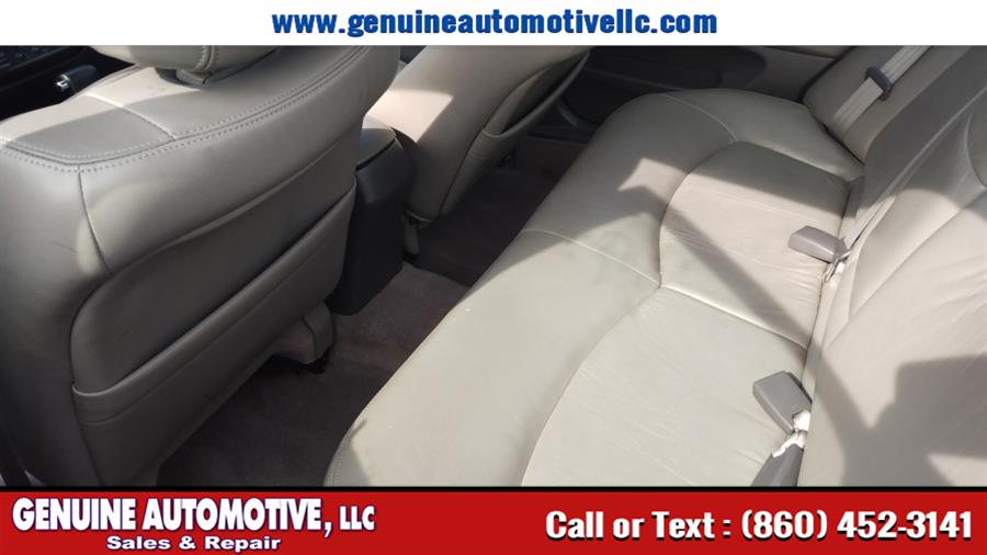 2000 Honda Accord Sdn 4dr Sdn EX Auto ULEV w/Leather, available for sale in East Hartford, Connecticut | Genuine Automotive LLC. East Hartford, Connecticut 2000 Honda Accord Sdn 4dr Sdn EX Auto ULEV w/Leather, available for sale in East Hartford, Connecticut | Genuine Automotive LLC. East Hartford, Connecticut
