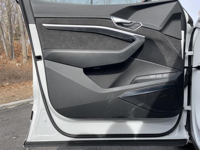 2019 Audi E-tron Prestige, available for sale in Brookfield, Connecticut | Blasius Federal Road. Brookfield, Connecticut 2019 Audi E-tron Prestige, available for sale in Brookfield, Connecticut | Blasius Federal Road. Brookfield, Connecticut