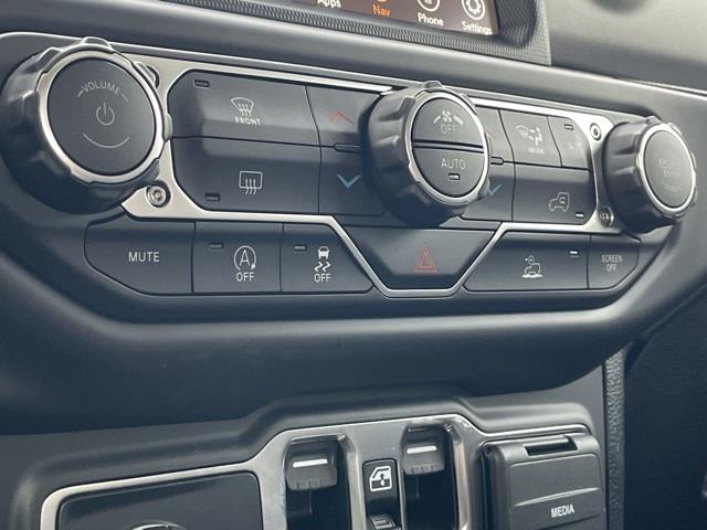 2022 Jeep Gladiator Mojave, available for sale in Brookfield, Connecticut | Blasius Federal Road. Brookfield, Connecticut 2022 Jeep Gladiator Mojave, available for sale in Brookfield, Connecticut | Blasius Federal Road. Brookfield, Connecticut