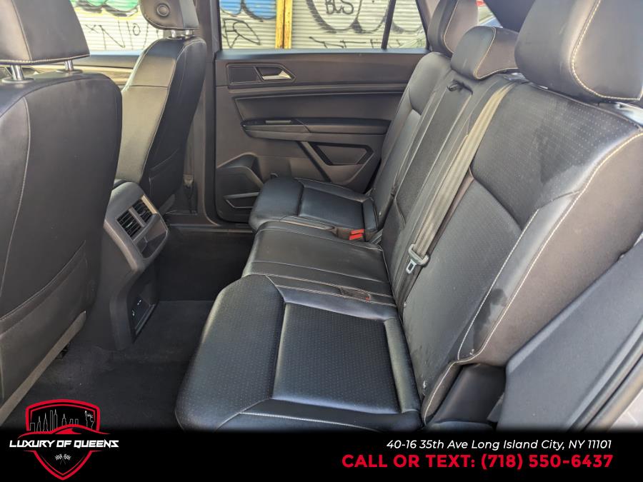 2020 Volkswagen Atlas Cross Sport 3.6L V6 SE w/Technology 4MOTION, available for sale in Long Island City, New York | Luxury Of Queens. Long Island City, New York 2020 Volkswagen Atlas Cross Sport 3.6L V6 SE w/Technology 4MOTION, available for sale in Long Island City, New York | Luxury Of Queens. Long Island City, New York