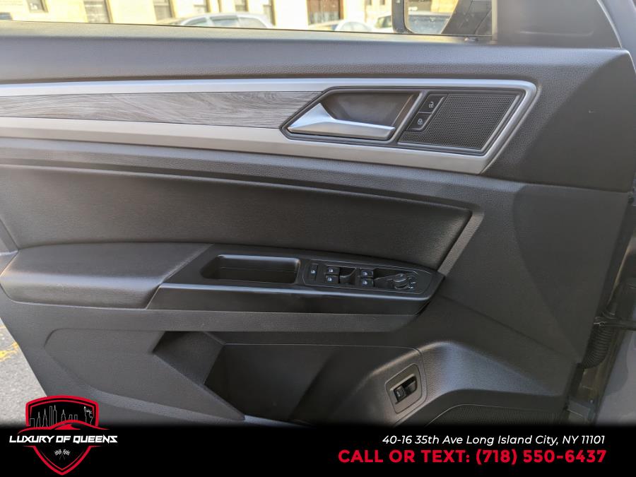 2020 Volkswagen Atlas Cross Sport 3.6L V6 SE w/Technology 4MOTION, available for sale in Long Island City, New York | Luxury Of Queens. Long Island City, New York 2020 Volkswagen Atlas Cross Sport 3.6L V6 SE w/Technology 4MOTION, available for sale in Long Island City, New York | Luxury Of Queens. Long Island City, New York