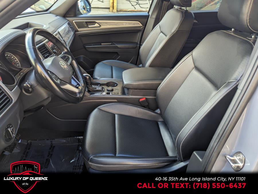 2020 Volkswagen Atlas Cross Sport 3.6L V6 SE w/Technology 4MOTION, available for sale in Long Island City, New York | Luxury Of Queens. Long Island City, New York 2020 Volkswagen Atlas Cross Sport 3.6L V6 SE w/Technology 4MOTION, available for sale in Long Island City, New York | Luxury Of Queens. Long Island City, New York
