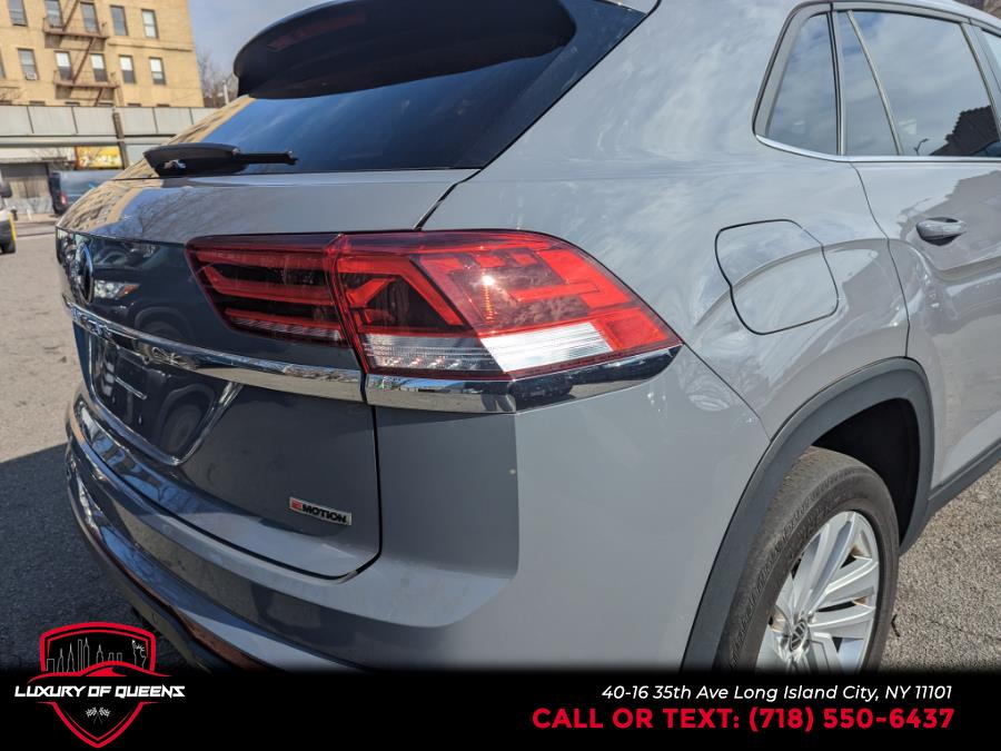 2020 Volkswagen Atlas Cross Sport 3.6L V6 SE w/Technology 4MOTION, available for sale in Long Island City, New York | Luxury Of Queens. Long Island City, New York 2020 Volkswagen Atlas Cross Sport 3.6L V6 SE w/Technology 4MOTION, available for sale in Long Island City, New York | Luxury Of Queens. Long Island City, New York