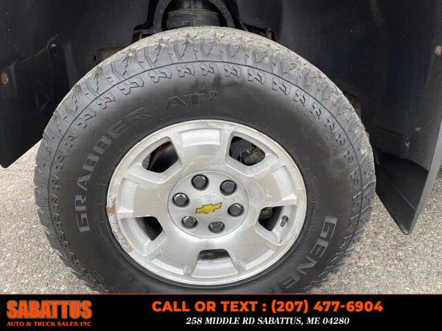 2013 Chevrolet Silverado 1500 4WD Ext Cab 143.5" LT, available for sale in Sabattus, Maine | Sabattus Auto and Truck Sales Inc. Sabattus, Maine 2013 Chevrolet Silverado 1500 4WD Ext Cab 143.5" LT, available for sale in Sabattus, Maine | Sabattus Auto and Truck Sales Inc. Sabattus, Maine