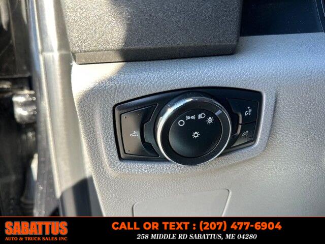 2017 Ford Super Duty F-250 SRW XL, available for sale in Sabattus, Maine | Sabattus Auto and Truck Sales Inc. Sabattus, Maine 2017 Ford Super Duty F-250 SRW XL, available for sale in Sabattus, Maine | Sabattus Auto and Truck Sales Inc. Sabattus, Maine