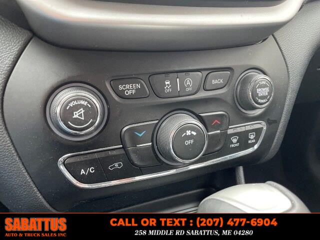 2016 Jeep Cherokee 4WD 4dr Trailhawk, available for sale in Sabattus, Maine | Sabattus Auto and Truck Sales Inc. Sabattus, Maine 2016 Jeep Cherokee 4WD 4dr Trailhawk, available for sale in Sabattus, Maine | Sabattus Auto and Truck Sales Inc. Sabattus, Maine