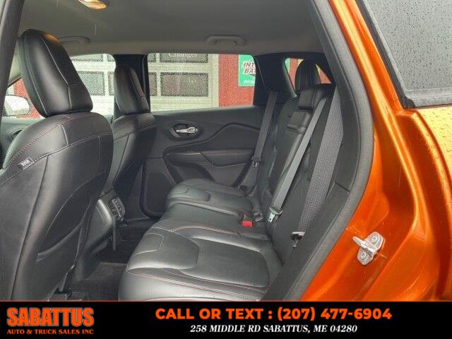 2016 Jeep Cherokee 4WD 4dr Trailhawk, available for sale in Sabattus, Maine | Sabattus Auto and Truck Sales Inc. Sabattus, Maine 2016 Jeep Cherokee 4WD 4dr Trailhawk, available for sale in Sabattus, Maine | Sabattus Auto and Truck Sales Inc. Sabattus, Maine