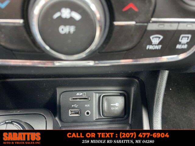 2016 Jeep Cherokee 4WD 4dr Trailhawk, available for sale in Sabattus, Maine | Sabattus Auto and Truck Sales Inc. Sabattus, Maine 2016 Jeep Cherokee 4WD 4dr Trailhawk, available for sale in Sabattus, Maine | Sabattus Auto and Truck Sales Inc. Sabattus, Maine