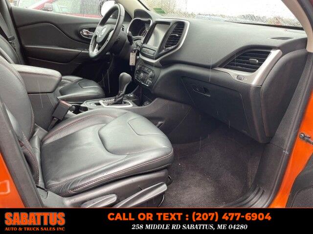 2016 Jeep Cherokee 4WD 4dr Trailhawk, available for sale in Sabattus, Maine | Sabattus Auto and Truck Sales Inc. Sabattus, Maine 2016 Jeep Cherokee 4WD 4dr Trailhawk, available for sale in Sabattus, Maine | Sabattus Auto and Truck Sales Inc. Sabattus, Maine