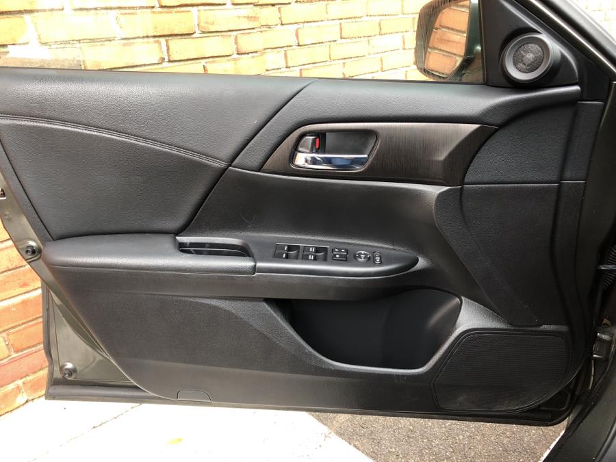 2015 Honda Accord Sedan 4dr EX, available for sale in Waterbury, Connecticut | National Auto Brokers, Inc.. Waterbury, Connecticut 2015 Honda Accord Sedan 4dr EX, available for sale in Waterbury, Connecticut | National Auto Brokers, Inc.. Waterbury, Connecticut