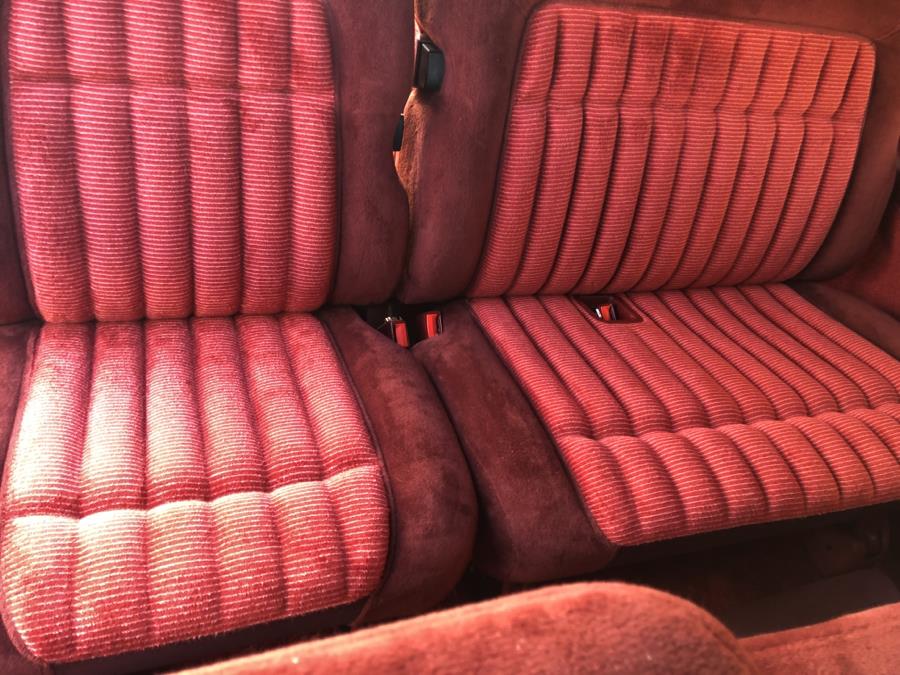 1992 GMC Suburban 1500 SLE 2WD, available for sale in Waterbury, Connecticut | National Auto Brokers, Inc.. Waterbury, Connecticut 1992 GMC Suburban 1500 SLE 2WD, available for sale in Waterbury, Connecticut | National Auto Brokers, Inc.. Waterbury, Connecticut