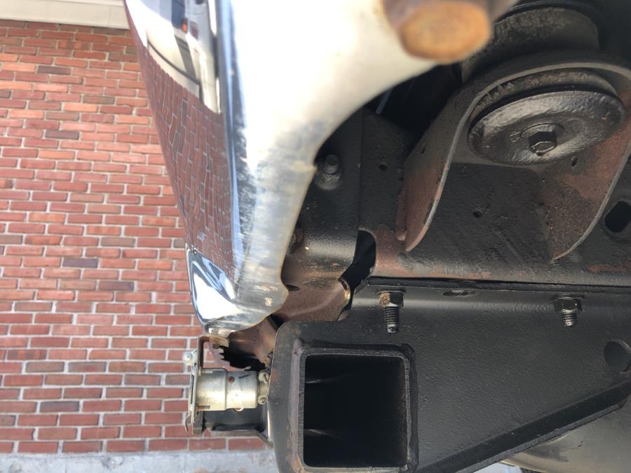 1992 GMC Suburban 1500 SLE 2WD, available for sale in Waterbury, Connecticut | National Auto Brokers, Inc.. Waterbury, Connecticut 1992 GMC Suburban 1500 SLE 2WD, available for sale in Waterbury, Connecticut | National Auto Brokers, Inc.. Waterbury, Connecticut