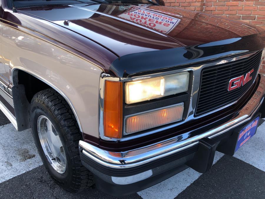 1992 GMC Suburban 1500 SLE 2WD, available for sale in Waterbury, Connecticut | National Auto Brokers, Inc.. Waterbury, Connecticut 1992 GMC Suburban 1500 SLE 2WD, available for sale in Waterbury, Connecticut | National Auto Brokers, Inc.. Waterbury, Connecticut