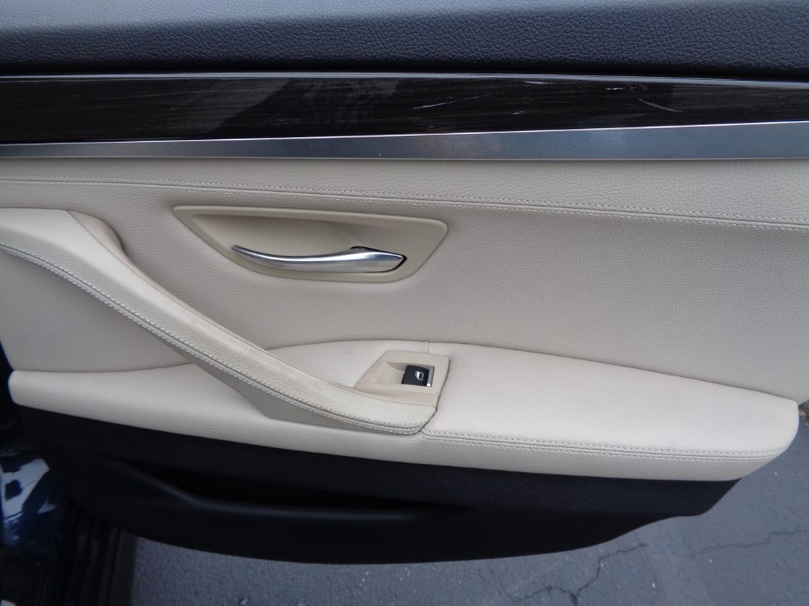 2012 BMW 5 Series 4dr Sdn 535i xDrive AWD, available for sale in Valley Stream, New York | NY Auto Traders. Valley Stream, New York 2012 BMW 5 Series 4dr Sdn 535i xDrive AWD, available for sale in Valley Stream, New York | NY Auto Traders. Valley Stream, New York