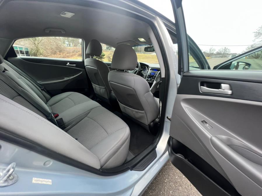 2011 Hyundai Sonata 4dr Sdn 2.4L Auto GLS *Ltd Avail*, available for sale in Waterbury, Connecticut | Platinum Auto Care. Waterbury, Connecticut 2011 Hyundai Sonata 4dr Sdn 2.4L Auto GLS *Ltd Avail*, available for sale in Waterbury, Connecticut | Platinum Auto Care. Waterbury, Connecticut