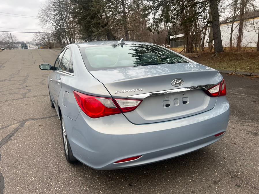 2011 Hyundai Sonata 4dr Sdn 2.4L Auto GLS *Ltd Avail*, available for sale in Waterbury, Connecticut | Platinum Auto Care. Waterbury, Connecticut 2011 Hyundai Sonata 4dr Sdn 2.4L Auto GLS *Ltd Avail*, available for sale in Waterbury, Connecticut | Platinum Auto Care. Waterbury, Connecticut