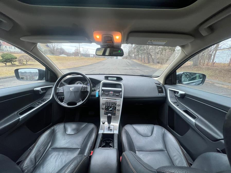 2010 Volvo XC60 AWD 4dr 3.0T w/Moonroof, available for sale in Waterbury, Connecticut | Platinum Auto Care. Waterbury, Connecticut 2010 Volvo XC60 AWD 4dr 3.0T w/Moonroof, available for sale in Waterbury, Connecticut | Platinum Auto Care. Waterbury, Connecticut
