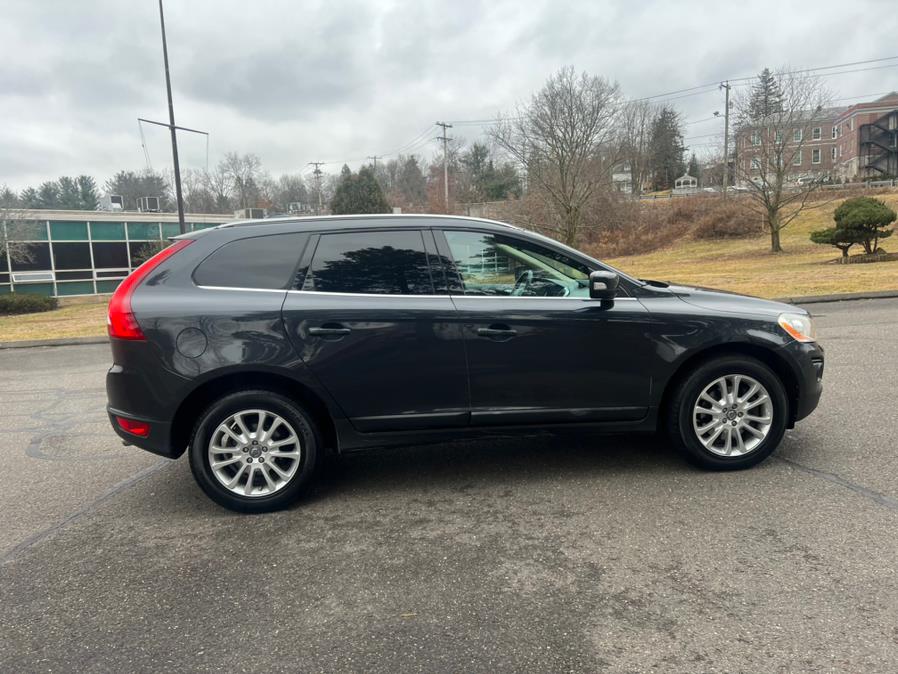 2010 Volvo XC60 AWD 4dr 3.0T w/Moonroof, available for sale in Waterbury, Connecticut | Platinum Auto Care. Waterbury, Connecticut 2010 Volvo XC60 AWD 4dr 3.0T w/Moonroof, available for sale in Waterbury, Connecticut | Platinum Auto Care. Waterbury, Connecticut