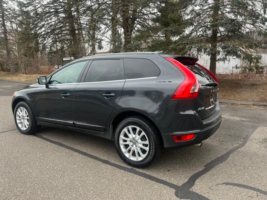 2010 Volvo XC60 AWD 4dr 3.0T w/Moonroof, available for sale in Waterbury, Connecticut | Platinum Auto Care. Waterbury, Connecticut 2010 Volvo XC60 AWD 4dr 3.0T w/Moonroof, available for sale in Waterbury, Connecticut | Platinum Auto Care. Waterbury, Connecticut