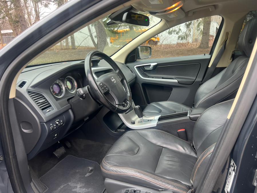 2010 Volvo XC60 AWD 4dr 3.0T w/Moonroof, available for sale in Waterbury, Connecticut | Platinum Auto Care. Waterbury, Connecticut 2010 Volvo XC60 AWD 4dr 3.0T w/Moonroof, available for sale in Waterbury, Connecticut | Platinum Auto Care. Waterbury, Connecticut
