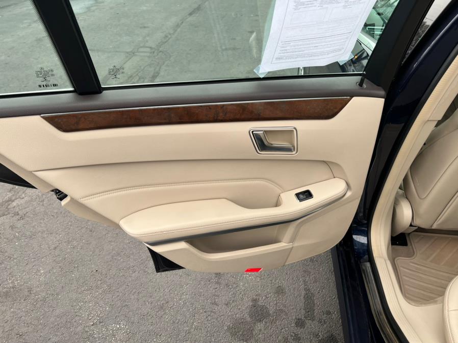 2014 Mercedes-Benz E-Class 4dr Sdn E350 Luxury 4MATIC, available for sale in East Windsor, Connecticut | Century Auto And Truck. East Windsor, Connecticut 2014 Mercedes-Benz E-Class 4dr Sdn E350 Luxury 4MATIC, available for sale in East Windsor, Connecticut | Century Auto And Truck. East Windsor, Connecticut